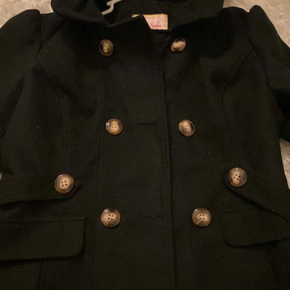 Black Coat - Picture 6 of 11